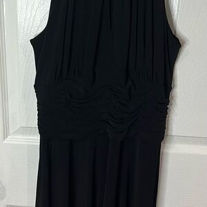 Elegant Black Sleeveless Dress